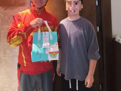劉強東再下凡送外賣，京東美團外賣大戰升級！
