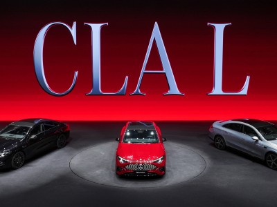 奔馳2025品牌日亮點：純電長軸距CLA驚艷登場，Vision V概念車引領(lǐng)豪華MPV新風(fēng)尚