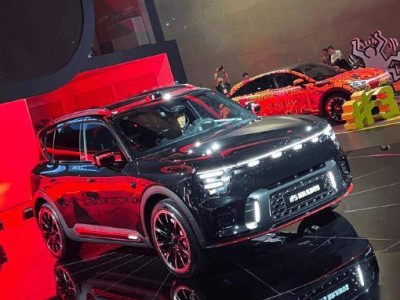 smart精靈#5 BRABUS超能版震撼登場(chǎng)，雙電機(jī)四驅(qū)售32.99萬起