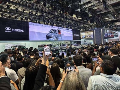 上海車展40載，全球首發新車超百款，共繪未來出行新藍圖！