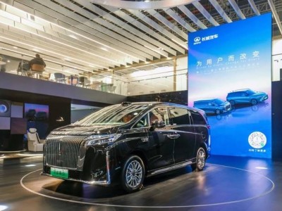 魏牌2025上海車展：高山藍山齊登場，用戶至上引領出行新風尚