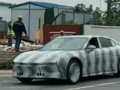 小鵬E29諜照曝光：車身超5米，或成P7i換代車型，配置升級引期待
