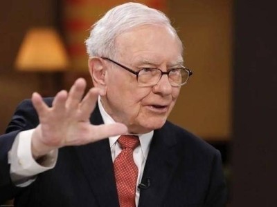 94歲巴菲特宣布年底退休，伯克希爾CEO將由阿貝爾接任！