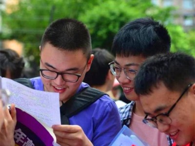 新能源領域三大王牌專業，助你搶占綠色經濟職業高地！