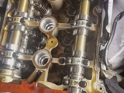 法系車主必看！標(biāo)致5008燒機(jī)油難題，這樣解決既省錢又高效！