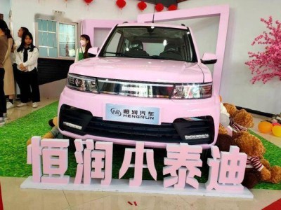 恒潤(rùn)小泰迪，6萬(wàn)硬派“方盒子”SUV，真的值得買嗎？