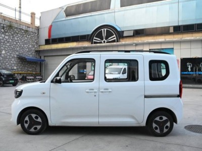 2025熱門新車排行出爐，銀河星艦7 EM-i連續四月銷冠！