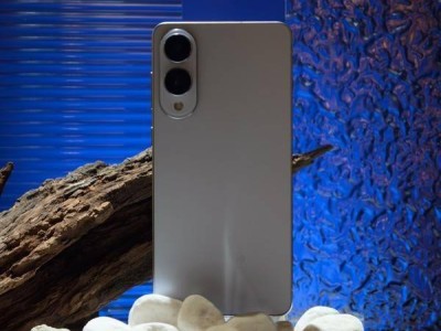 三星Galaxy S25 Edge：輕薄旗艦新體驗，手感時代真的回來了？
