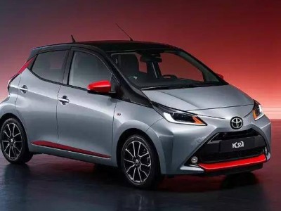 豐田Aygo X對決雷克薩斯CT，誰是性價比之王？