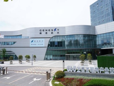 中國“千帆星座”崛起，航天夢照進現實：年產衛星可達300顆！
