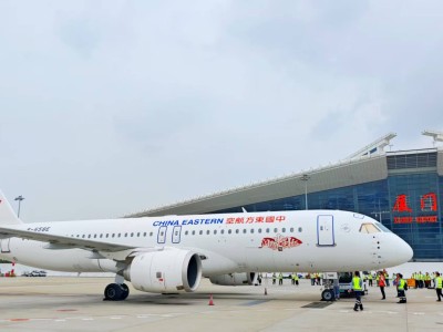 C919翱翔藍(lán)天！東航國產(chǎn)大飛機(jī)廈門首航，已布局14條精品航線