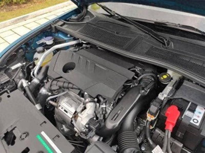 電瓶江湖大比拼：瓦爾塔、駱駝、風帆，誰才是愛車最佳拍檔？