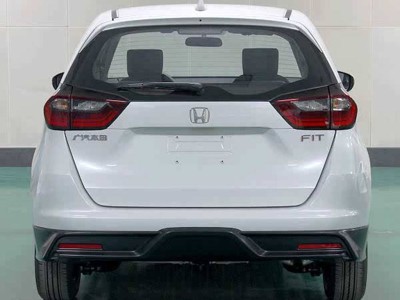 下半年全新燃油轎車來襲，油車粉絲們的購車新選擇來了！