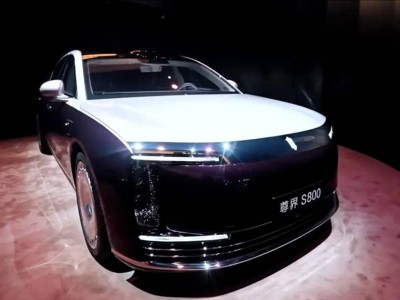 尊界S800粵港澳車展震撼登場，豪華配置引領新能源風潮！