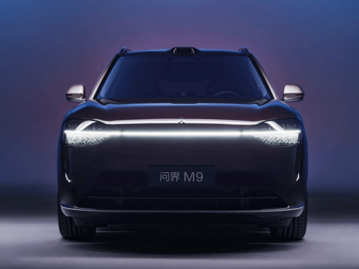 問(wèn)界M9大五座：50萬(wàn)級(jí)豪車(chē)新王者，傳統(tǒng)車(chē)主為何紛紛轉(zhuǎn)身？