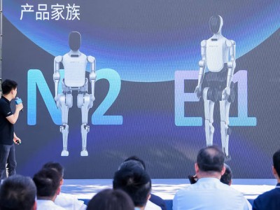 松延動力人形機器人訂單破兩千臺，深度強化學習技術成關鍵