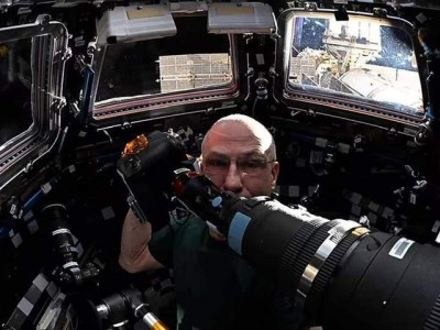 尼康相機遨游太空，記錄宇宙絕美瞬間