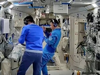 神二十乘組太空“周記”大揭秘：科研、維護兩不誤！