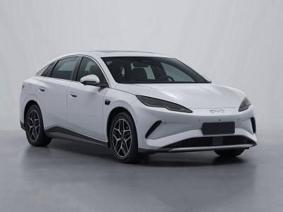 比亞迪海豹06EV對比秦L EV，性價比之王花落誰家？