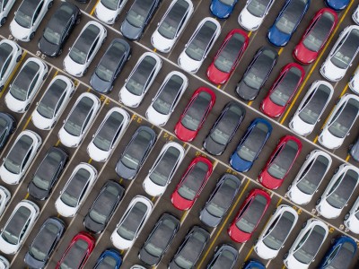 新能源汽車下鄉潮：車企如何破解鄉村市場綠色出行難題？