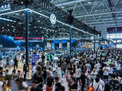 上汽大眾5月銷量回暖，油電并進策略成效顯著！