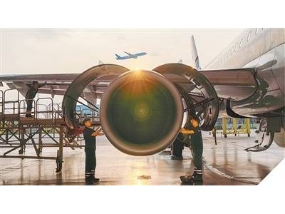 西南“飛機醫院”：精細檢修，助力全球飛機翱翔藍天