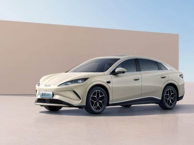 比亞迪海豹06EV重慶車展閃耀登場，20+智能駕駛功能引領家用轎跑新風潮