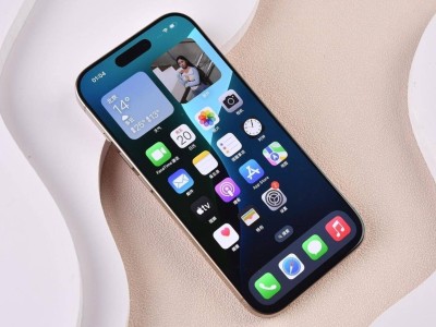 2025畢業季換機攻略：高顏值直屏旗艦，攝影咖與顏控如何抉擇？