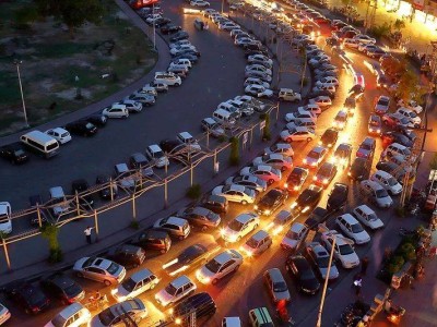 汽車價格戰愈演愈烈，誰為“無序”買單？