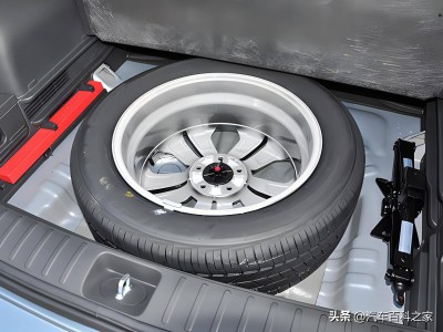 新車為何取消備胎？扎胎應(yīng)對攻略來了！