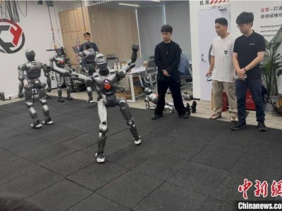 深圳“機器人谷”崛起：產業集聚，智能未來星光熠熠