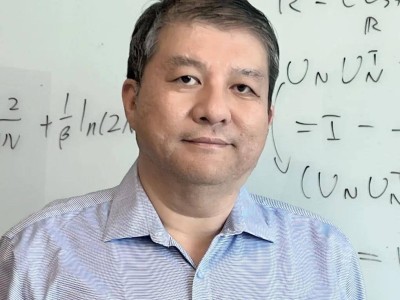 AI大模型探秘：從DeepSeek到ChatGPT，語(yǔ)言能力背后的真相與挑戰(zhàn)