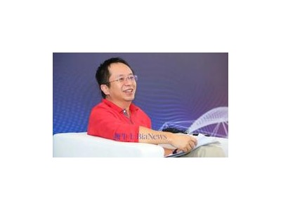 周鴻祎趣談不買黃金理由：重量成考量，投資需謹慎