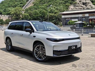 2026款零跑C16上市：15萬起售，6/5座布局配雙動力，誠意滿滿升級