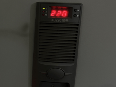 高效智能守護，XS22010/R電力電源模塊助力構建穩定直流系統