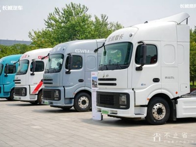 長城混動重卡：節(jié)油高效，53.66萬起售，高端市場定位是否合理？