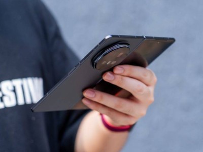 榮耀Magic V5評測 堆料能解決問題 但解決不了所有問題