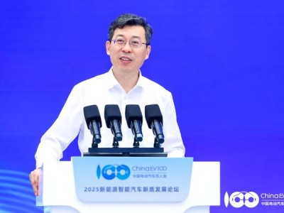 電動汽車百人會張永偉：要想不被反超，中國汽車智能化發展慢不得