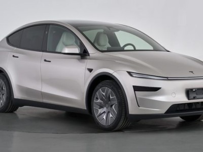 剛剛，特斯拉6座Model Y官宣！加長(zhǎng)18厘米中國(guó)特供