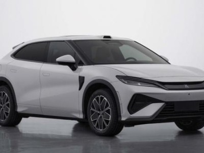 比亞迪宋L GT申報圖 純電轎車/運動感強