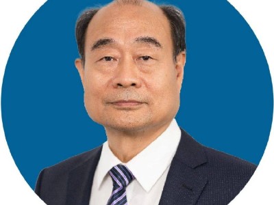 汽車智能化新階段：以技術(shù)融合與生態(tài)協(xié)同贏得未來(lái)之戰(zhàn)