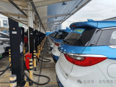 高溫考驗(yàn)下，國(guó)產(chǎn)電動(dòng)車真實(shí)面貌曝光：未來(lái)已來(lái)，問(wèn)題待解
