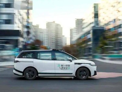 Uber攜手百度蘿卜快跑，全球部署無(wú)人駕駛汽車(chē)引領(lǐng)出行新紀(jì)元