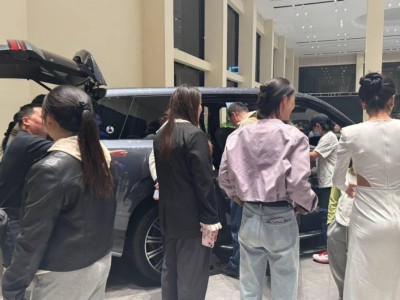 自主品牌崛起！40萬元級車型新銷冠問界M8，月銷量首破2萬大關