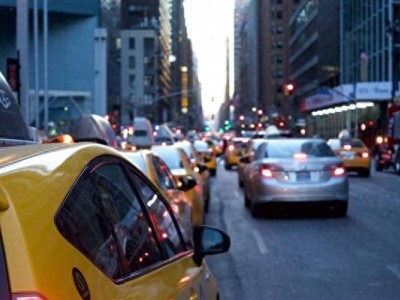 零公里二手車遭重擊！工信部擬新規：新車登記半年內禁轉二手