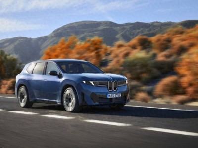 新世代BMW iX3首發(fā)：大圓柱電池+800V架構(gòu)，續(xù)航補能雙突破引領(lǐng)電動新體驗