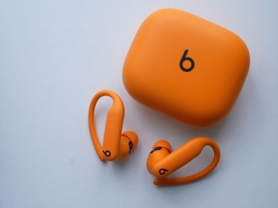 Powerbeats Pro 2 推 8A353 固件：接入 Fitness 應用，心率監測等新功能上線