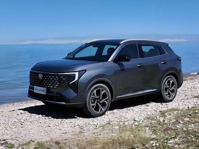 10萬級(jí)燃油車也有高智能!第四代CS55 PLUS上市,行泊一體超實(shí)用