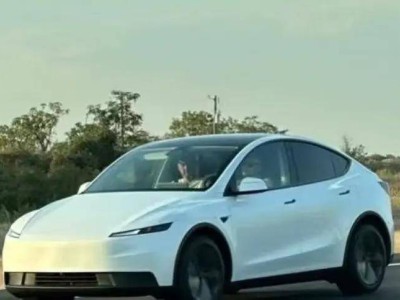 特斯拉Model Y標準版路試諜照現(xiàn)身,減配設(shè)計及售價3.5萬美金引關(guān)注