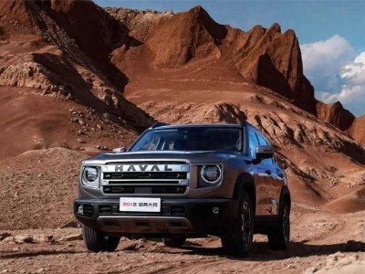 國產"方盒子"越野車價格大跳水！13萬起享硬核配置，越野夢照進現實